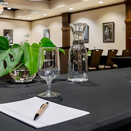 Oxford Hotel Бенд Екстериор снимка