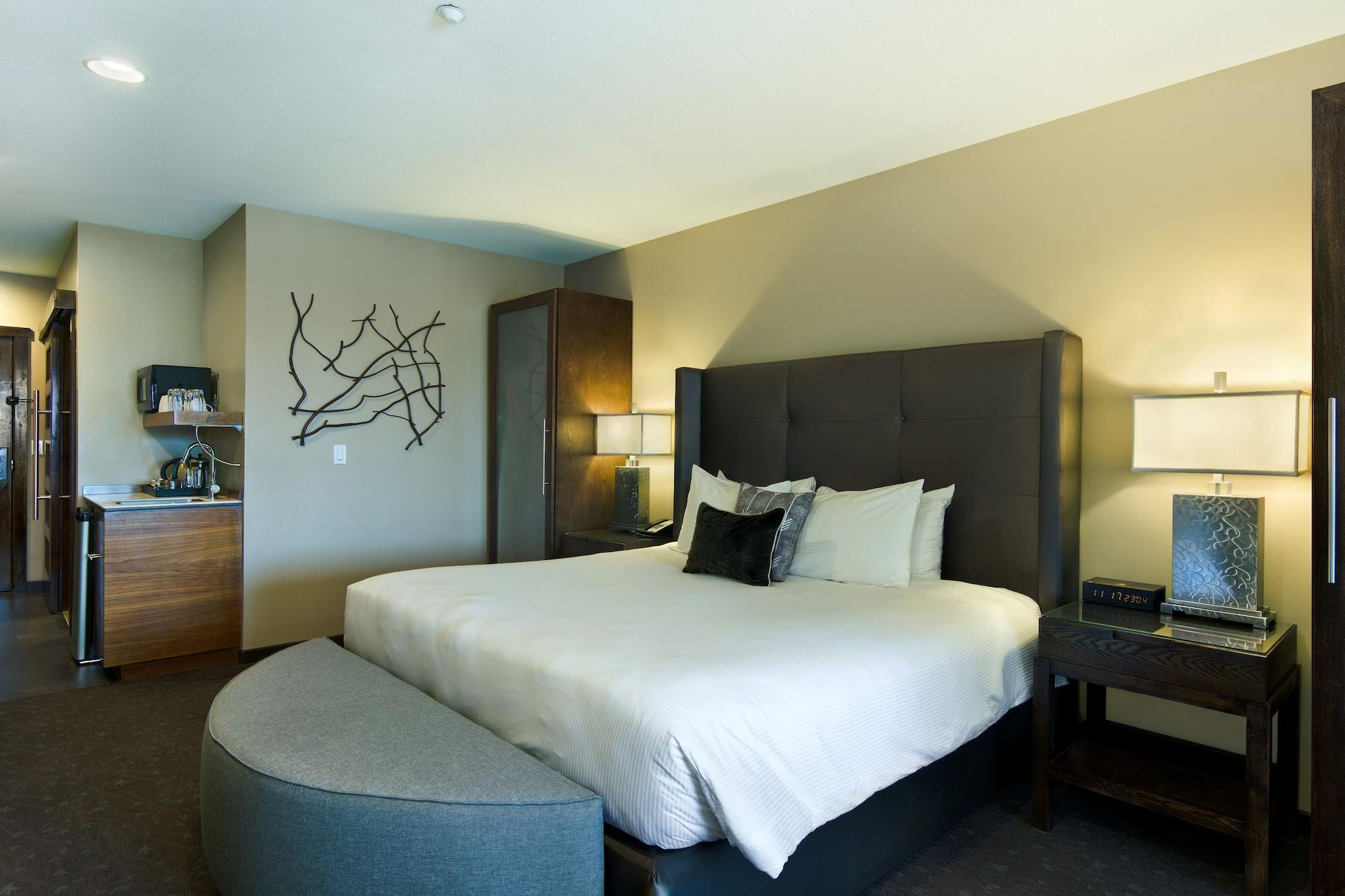 Oxford Hotel Бенд Екстериор снимка