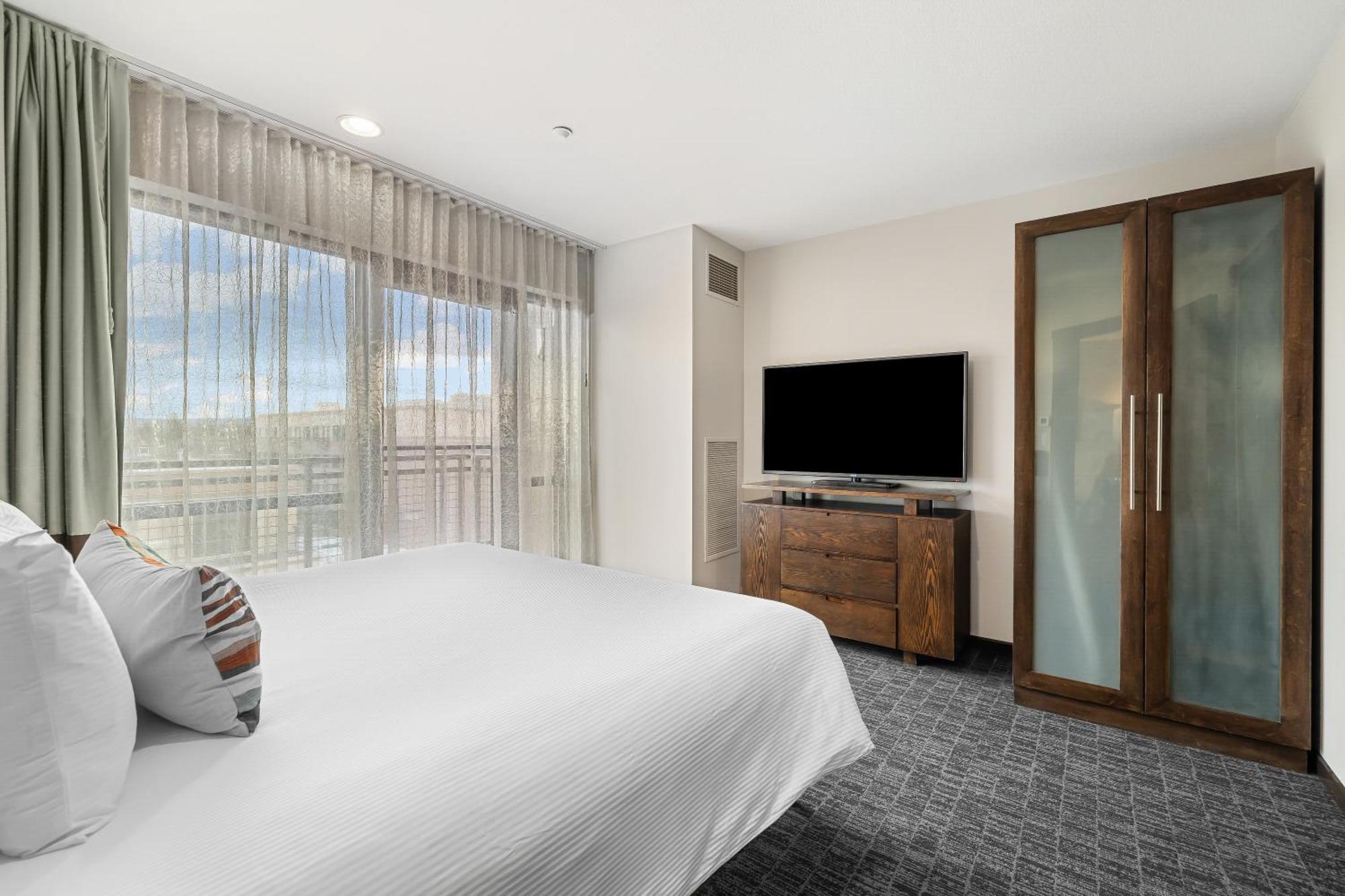 Oxford Hotel Бенд Екстериор снимка
